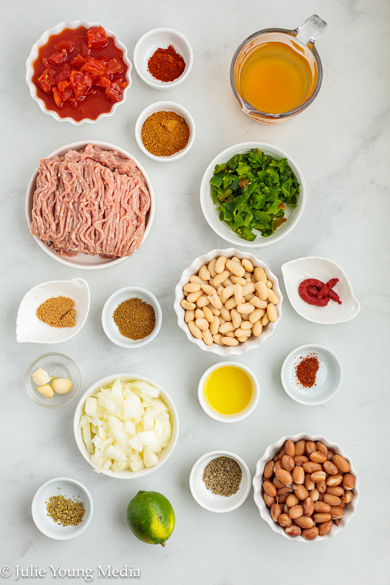 Easy Ground Chicken Chili with Beans