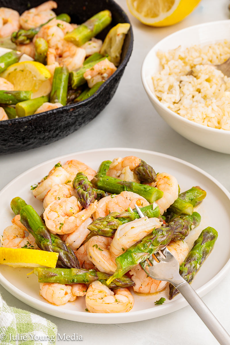 Shrimp and Asparagus Skillet