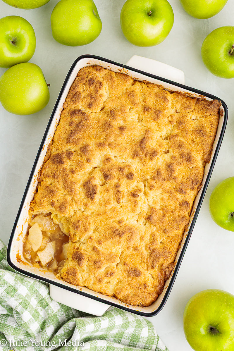 Apple Cake Cobbler