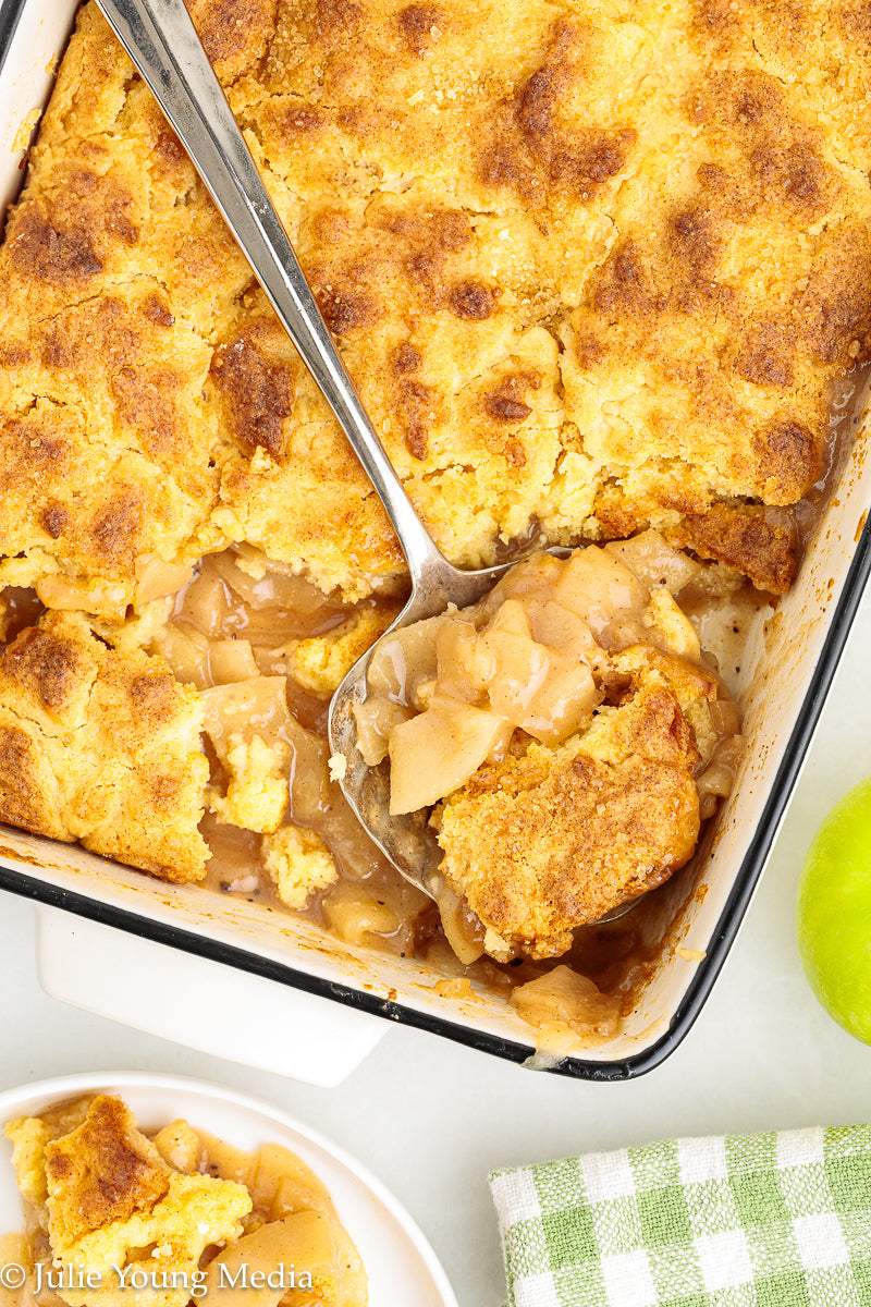 Apple Cake Cobbler