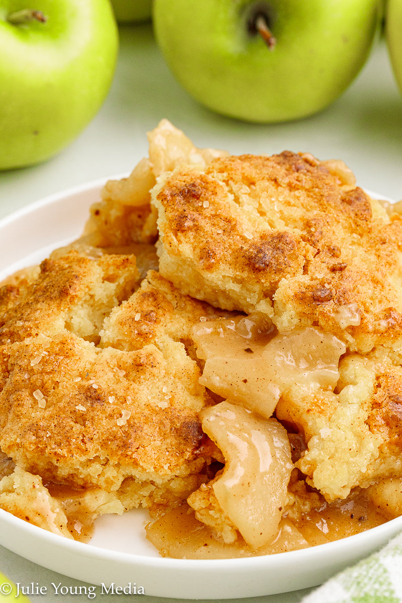 Apple Cake Cobbler