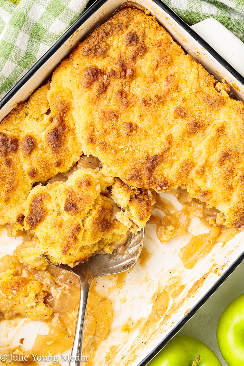 Apple Cake Cobbler