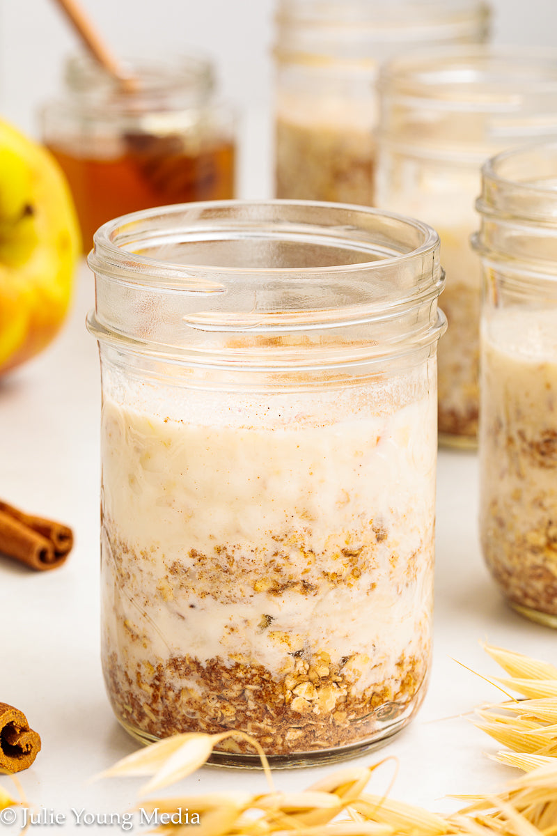 Apple Cinnamon Overnight Oats
