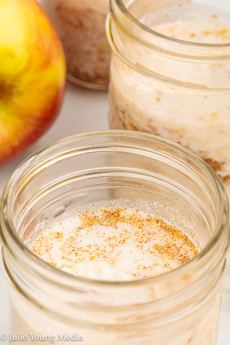 Apple Cinnamon Overnight Oats