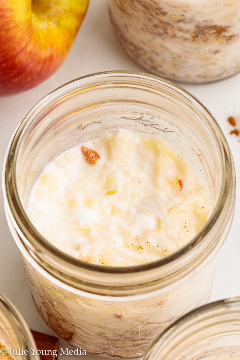 Apple Cinnamon Overnight Oats
