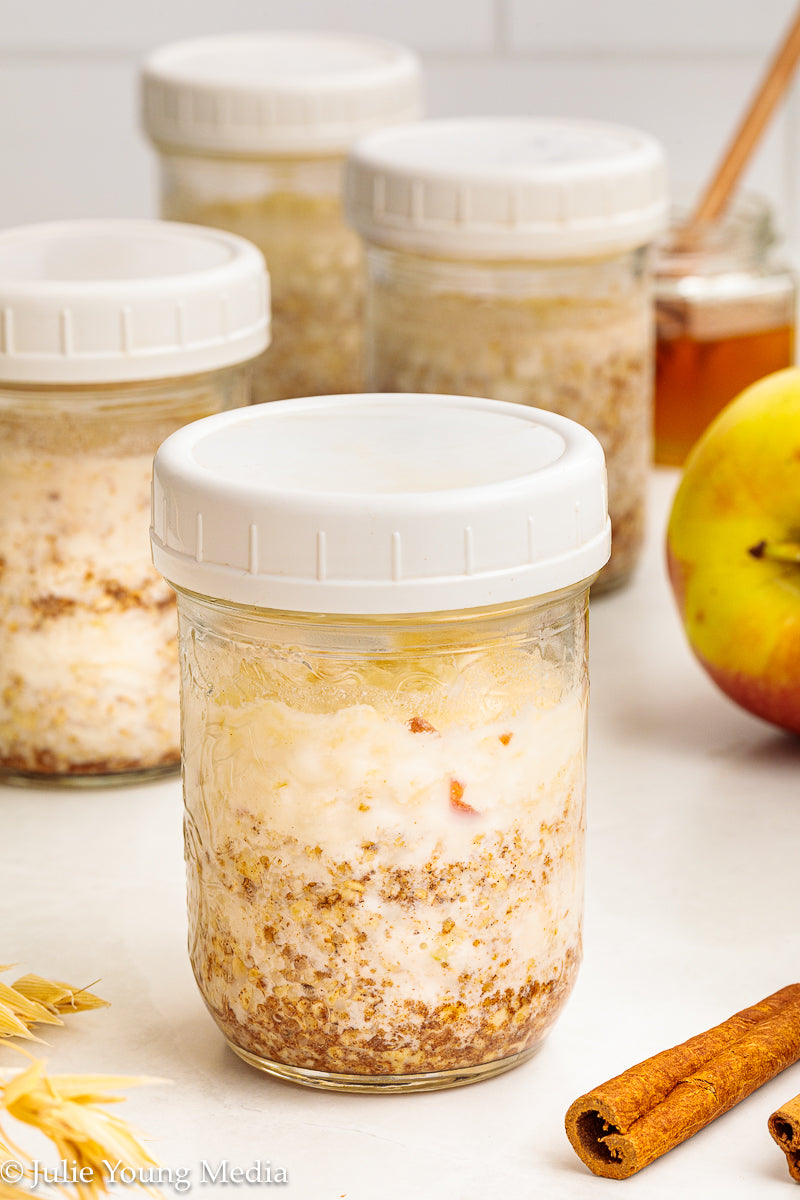 Apple Cinnamon Overnight Oats