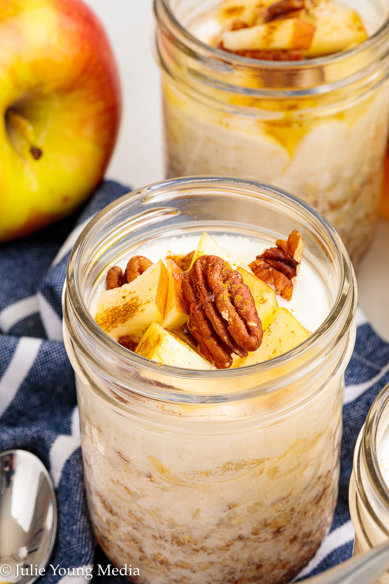 Apple Cinnamon Overnight Oats