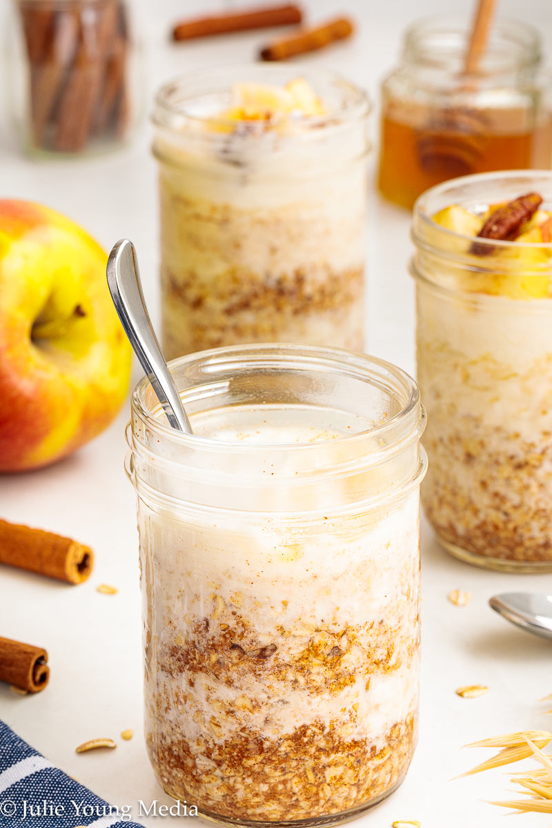 Apple Cinnamon Overnight Oats