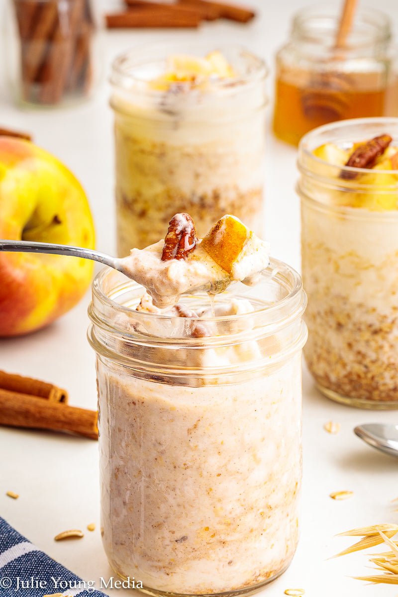 Apple Cinnamon Overnight Oats