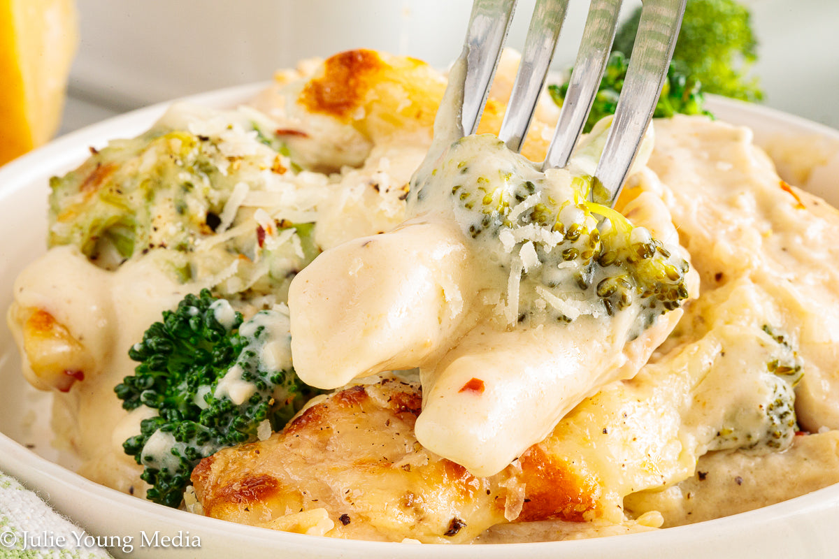 Baked Chicken and Broccoli Alfredo