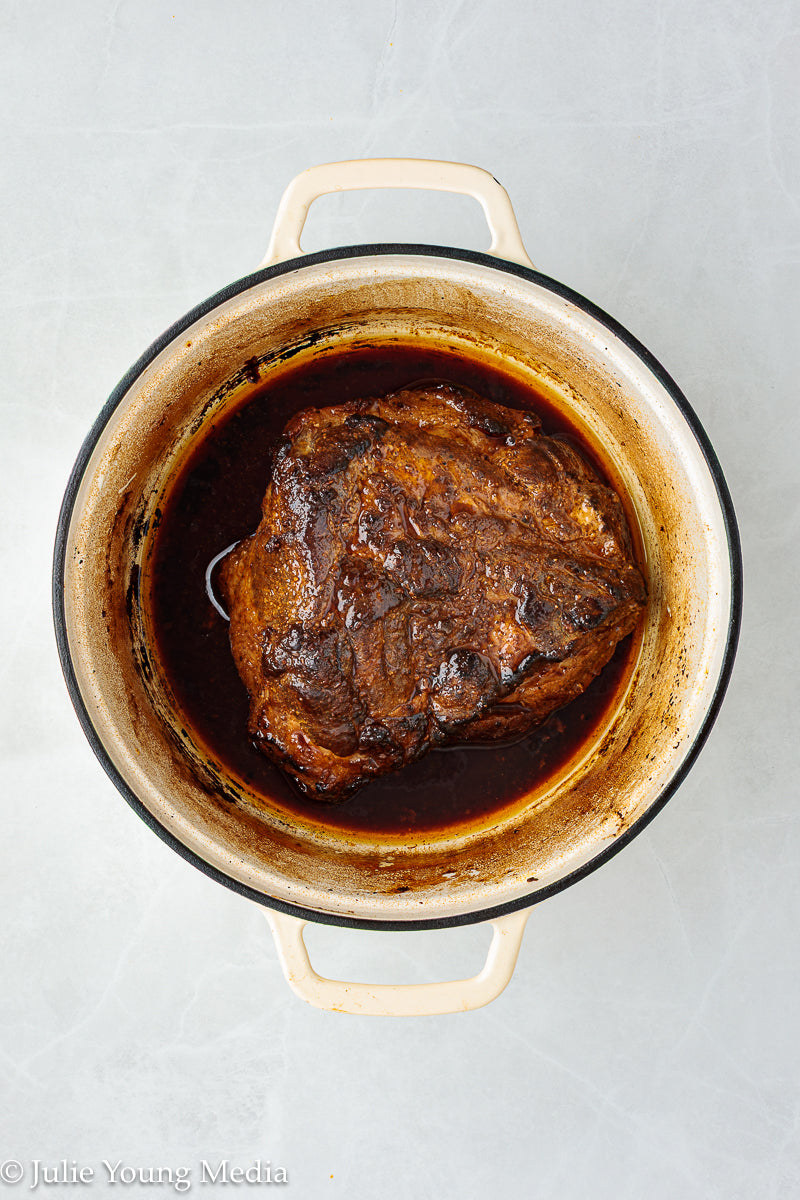 Dutch Oven Pork Butt (Dutch Oven Shredded Pork)