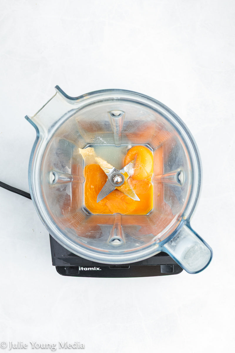 Easy Blender Hollandaise Sauce