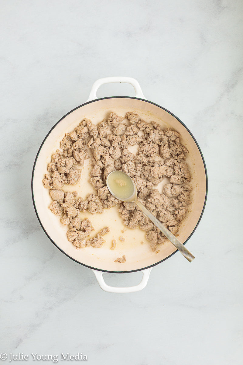 Easy Ground Chicken Chili with Beans