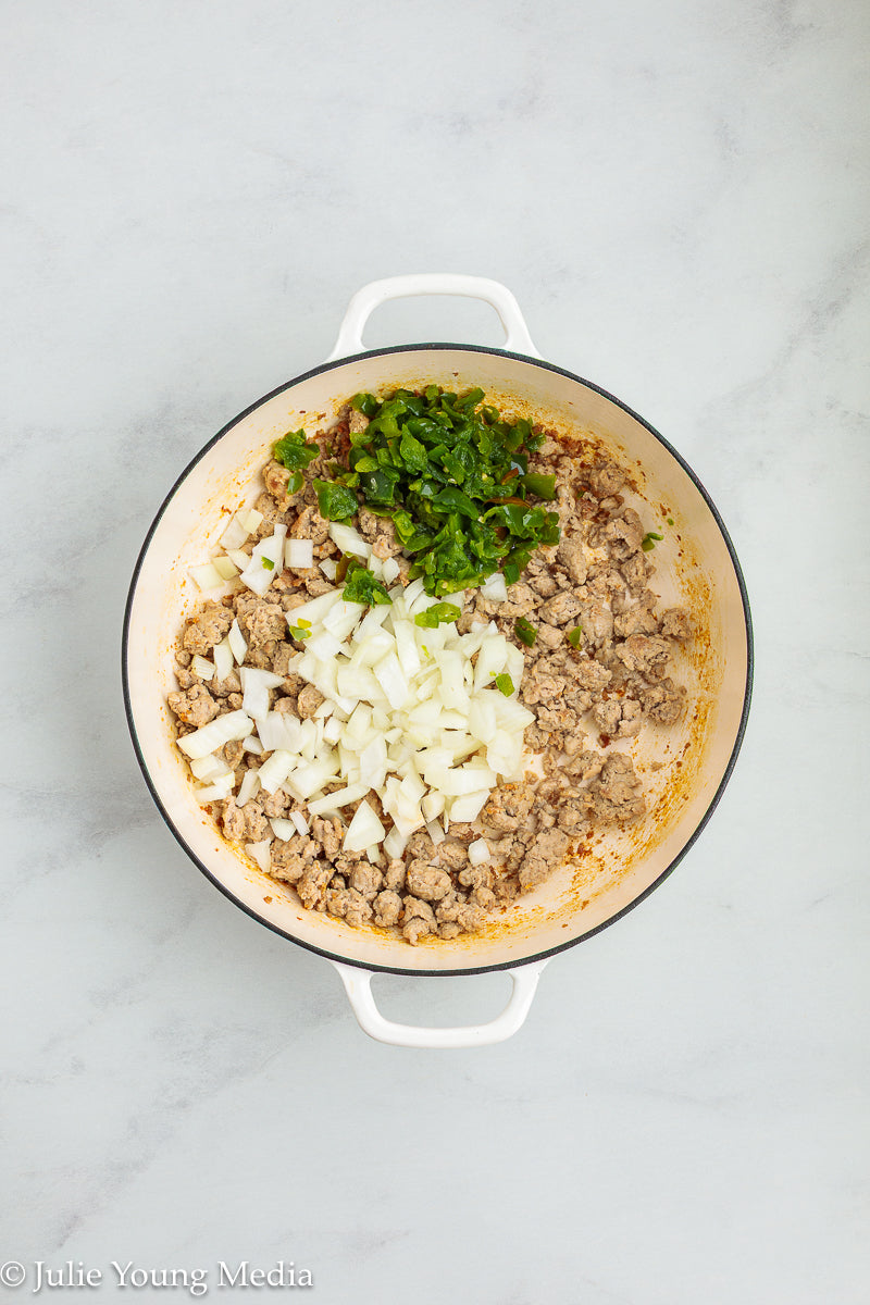 Easy Ground Chicken Chili with Beans