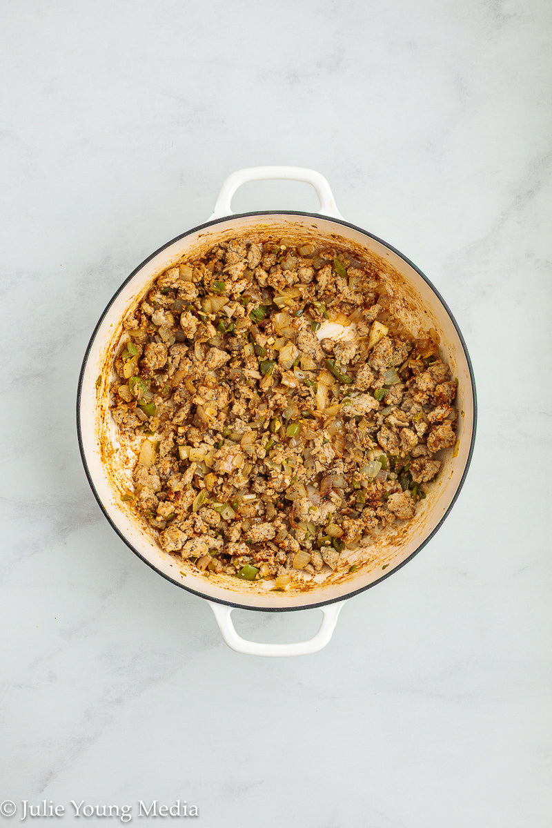 Easy Ground Chicken Chili with Beans