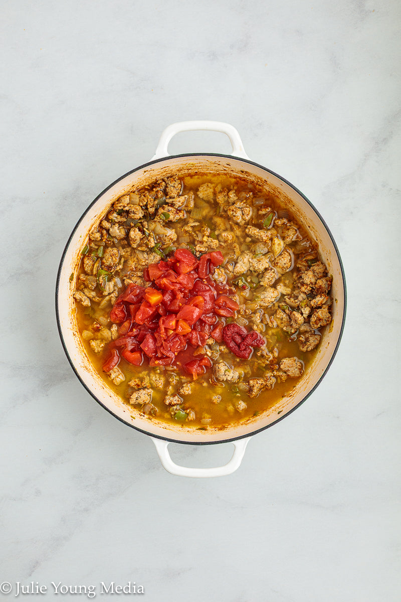 Easy Ground Chicken Chili with Beans