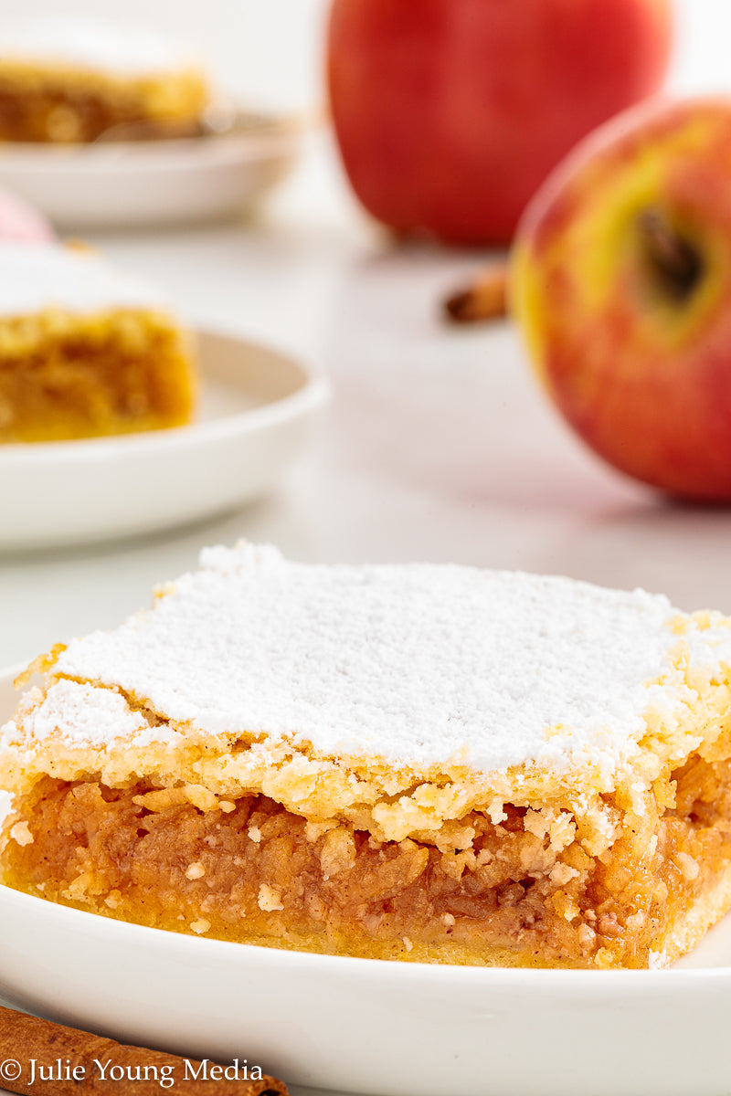 Hungarian Apple Pie (Almás Pite)