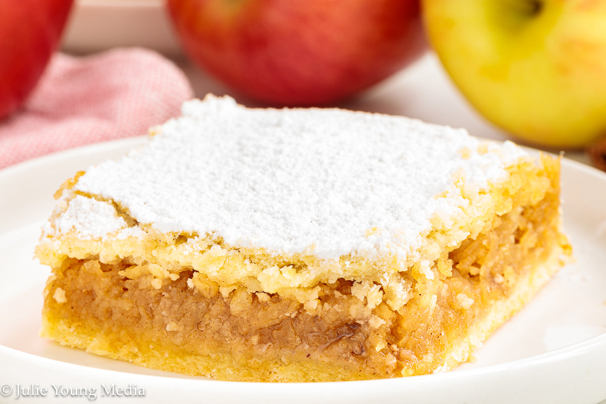 Hungarian Apple Pie (Almás Pite)