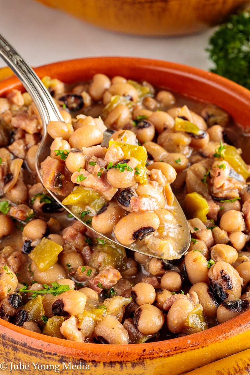 Instant Pot Seasoned Black Eyed Peas