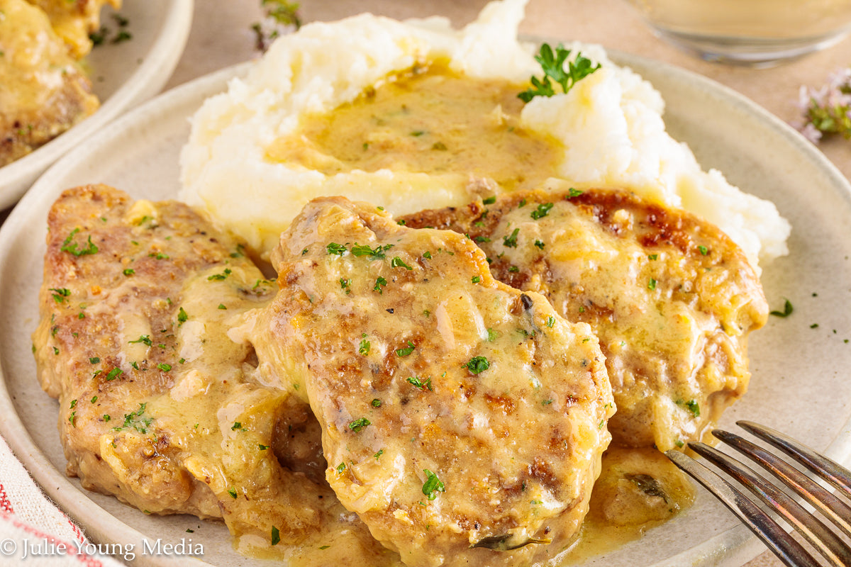 Pork Tenderloin Medallions in White Wine Cream Sauce