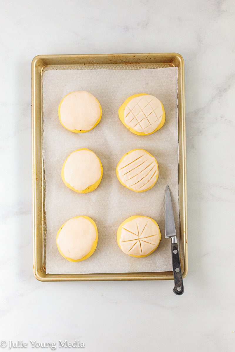 Semitas (Honduran Egg Yolk Bread)