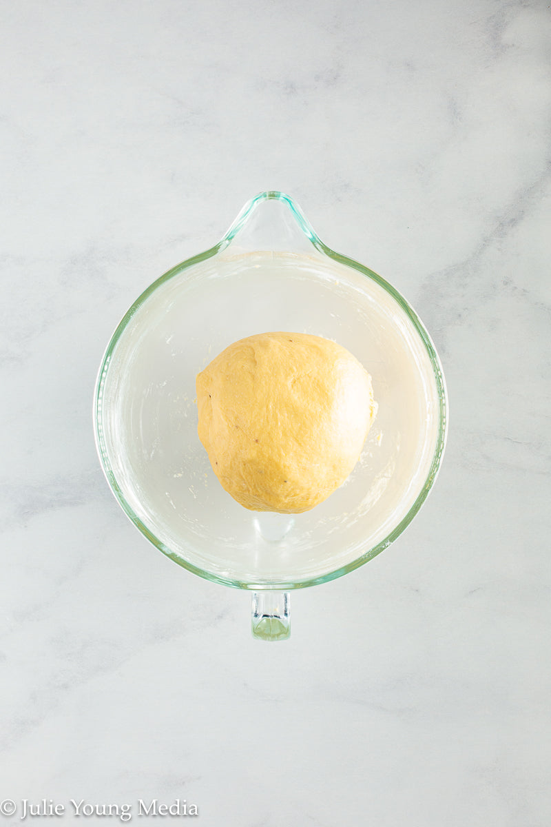 Semitas (Honduran Egg Yolk Bread)