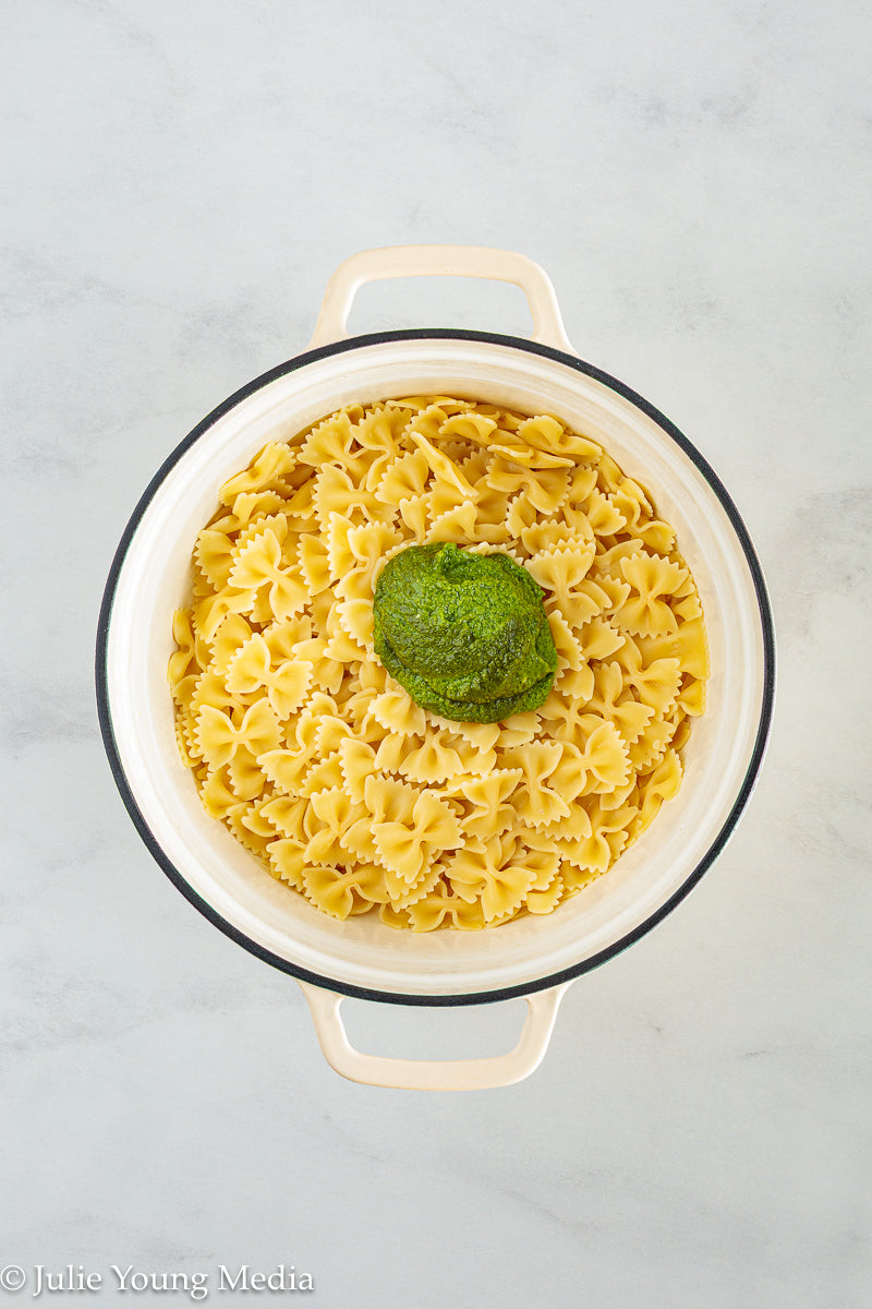 Shrimp Pesto Pasta with Snap Peas