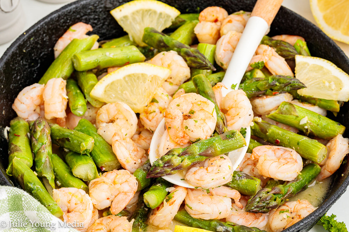 Shrimp and Asparagus Skillet