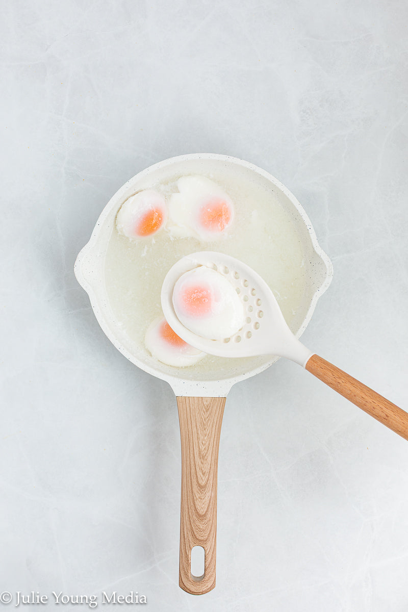 Smoked Salmon Eggs Benedict