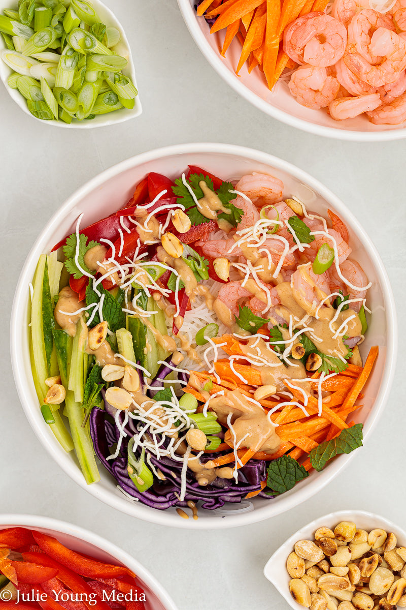 Spring Roll in a Bowl (Salad Roll Bowl)