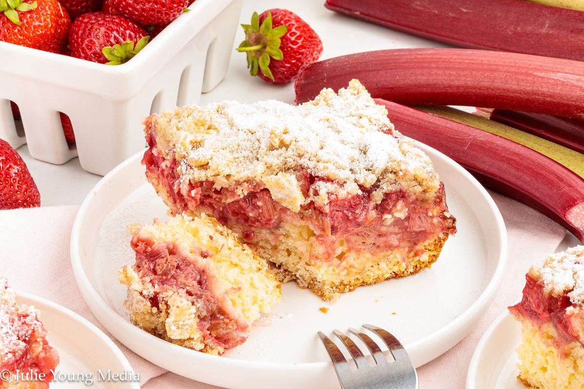 Strawberry Rhubarb Cake