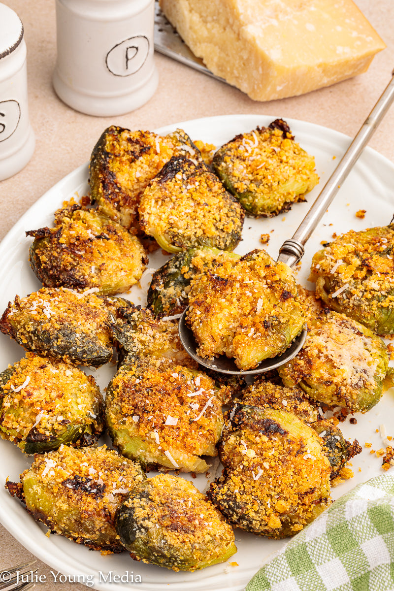 Crispy Smashed Parmesan Brussels Sprouts